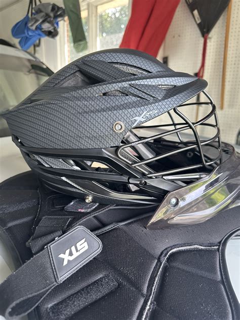 New Goalie Cascade Xrs Helmet Sidelineswap