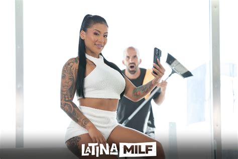 Mariana Martix Sex Influencer Mariana Martix Fucked By Her Assistant Porn Pic