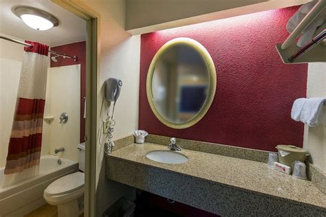 RED ROOF INN CHICAGO JOLIET - Updated 2023 Prices & Hotel Reviews (IL)