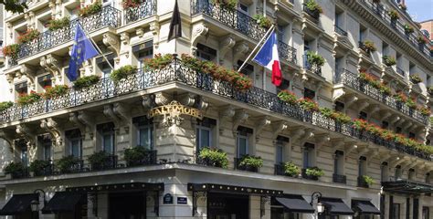 Restaurants and Bars at Historic Hotel in Paris France - Sofitel Paris Baltimore Tour Eiffel