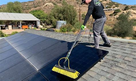 Unlock Maximum Efficiency With The Right Solar Panel Cleaning Equipment