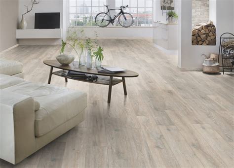 Porto Oak 12mm 3545 Laminate Flooring