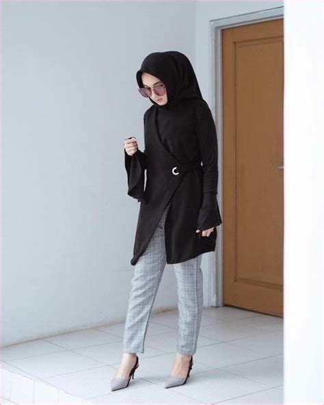 9 Style Hijab Casual Buat Ke Kantor Paling Trendy Pakaian Kantor