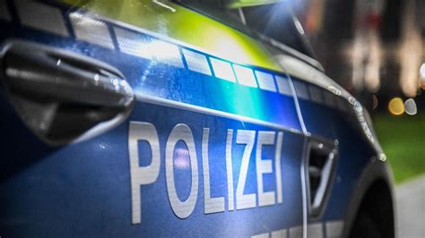 Zwei Verletzte Bei Unfall Mit Polizeiauto In Bottrop