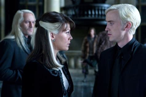 Narcissa And Draco In Malfoy Manor Harry Potter Fan Zone