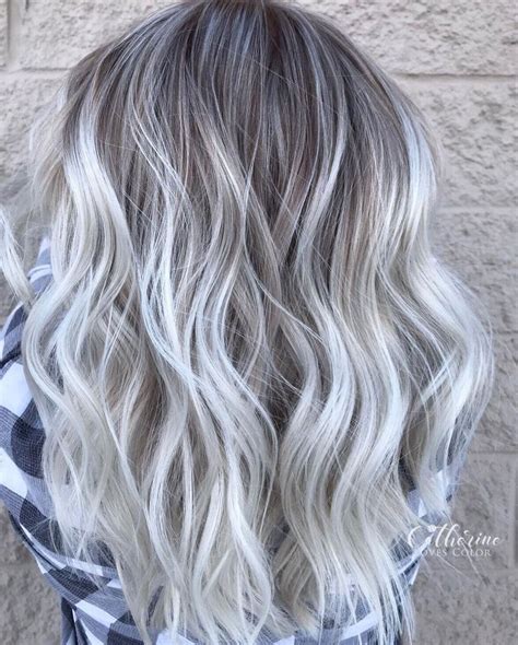 50 Pretty Ideas of Silver Highlights to Try ASAP - Hair Adviser ...