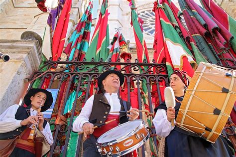 Carral Y La Asociaci N Cultural Surcos De Rbigo Premiados En La