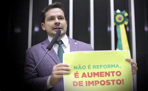 Eleições 2024 Instituto Veritá aponta liderança de Alberto Neto em