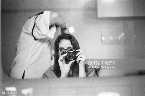 Mirror Self Portraits Photos And Premium High Res Pictures Getty Images