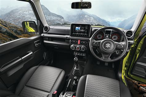 Le Suzuki Jimny passera à l électrique mais il faut tout de suite l