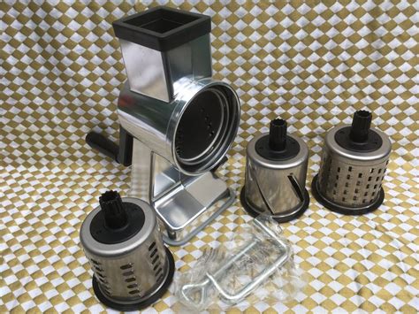 Zyliss Trommelreibe mit 4 Raffeln | Kaufen auf Ricardo