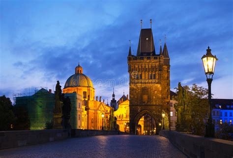 Charles Bridge In Prague Early In The Morning Stock Image Image Of Czech Architecture 28324697