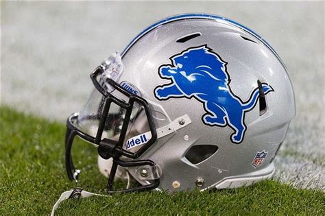 detroit lions helmet | Football helmets, Nfl football helmets, Nfl ...