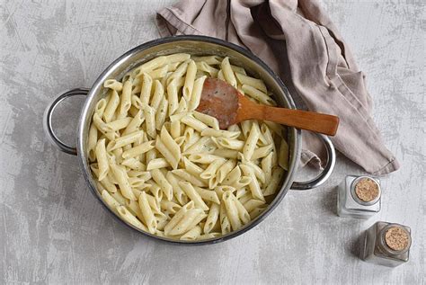 Creamy Garlic Penne Pasta Recipe Cookme