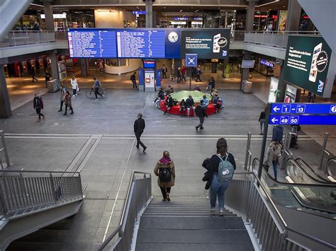 Une jeune fille attaquée au couteau et blessée à la gare de Berne SWI