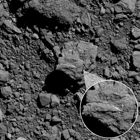 Minerales Que Contienen Carbono Son Ubicuos En El Asteroide Bennu