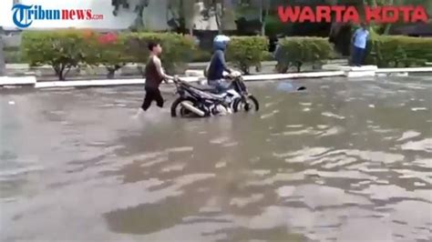 Banjir Rob Landa Muara Baru Di Jakarta Utara TribunNews