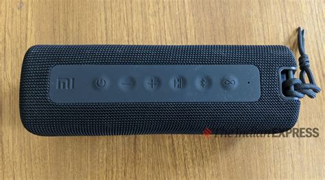 Xiaomi Mi Portable Bluetooth Speaker, Mi Neckband Bluetooth Earphones ...