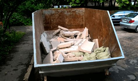 Аренда мусорного контейнера 8 м3 в Москве, от 7000 руб.