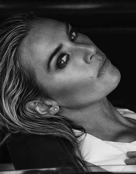 Kate Winslet Nude And Sexy Photos The Fappening