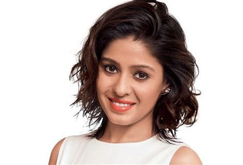 Sunidhi Chauhan Family, Photos, Net Worth, Height, Age, Date of Birth, husband, Boyfriend ...