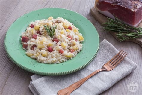 Ricetta Risotto Mele E Speck La Ricetta Di Giallozafferano