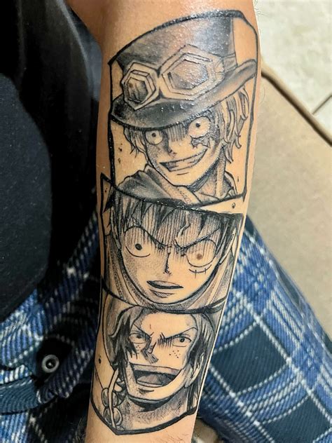 30+ Best Black & White One Piece Tattoo Design Ideas