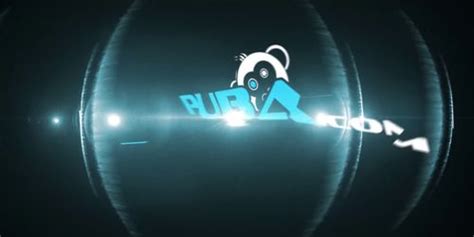 Victoria White Loves To Show Off Her Long Legs And Great Ass While Smoking Tnaflix