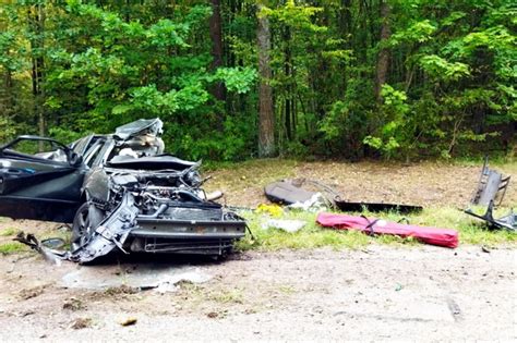 Tragiczny wypadek pod Mrągowem Zginęło dwóch młodych mężczyzn