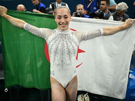 Kaylia Nemour Raih Medali Emas Senam Pertama Aljazair Di Olimpiade