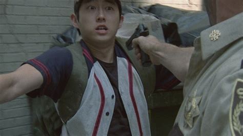 Great Character Introductions On The Walking Dead Glenn Rhee