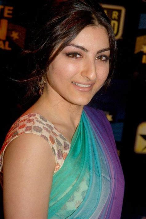 Bollytter Soha Ali Khan Hot Pictures And Wallpapers