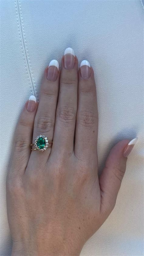 Emerald green engagement ring | Engagement rings, Vintage engagement rings, Green engagement rings