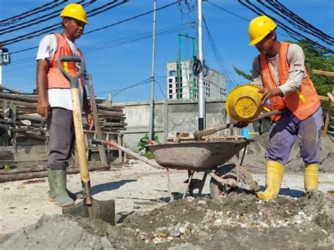 Manfaatkan Faba Pln Bangun Jalan Desa Di Pekanbaru Tagar