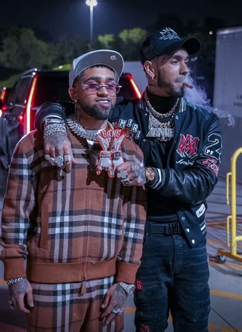 Bryant Myers Y Anuel AA En 2023 Artistas Famosos Cantantes Musica