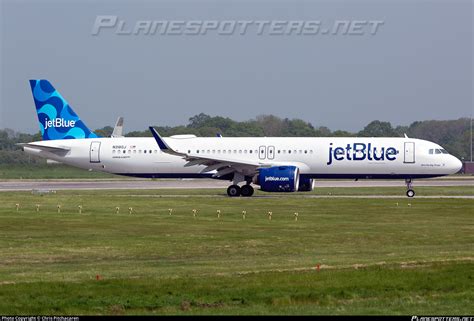 N J Jetblue Airbus A Nx Photo By Chris Pitchacaren Id