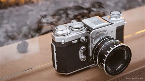 The Wirgin Edixa Reflex B Is Everything I Love And Hate About Film Cameras