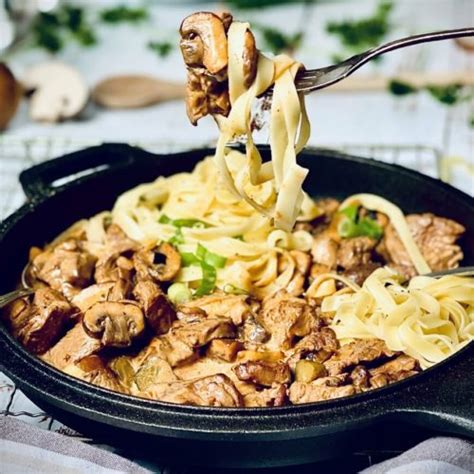 Boeuf Stroganoff Original Rezept für den Klassiker