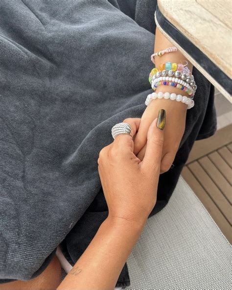 Georgina Rodr Guez Presume Trasero Con Bikini De Hilo De Vacaciones