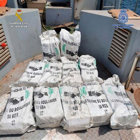 Incautados 270 kilogramos de clorhidrato de cocaína en una embarcación