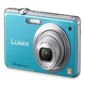 Underwater Photography Equipment: Panasonic Lumix DMC-FS11