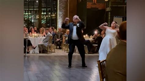 The Story Behind Viral Video Of Daughters Epic Wedding Dance With Dad Good Morning America