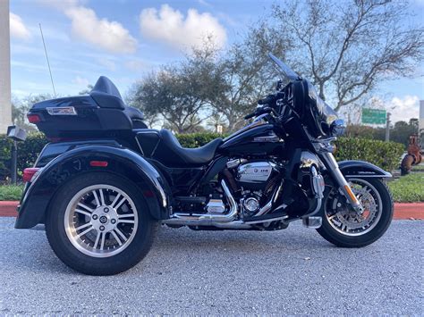 Pre Owned 2019 Harley Davidson Trike Tri Glide Ultra Classic Flhtcutg