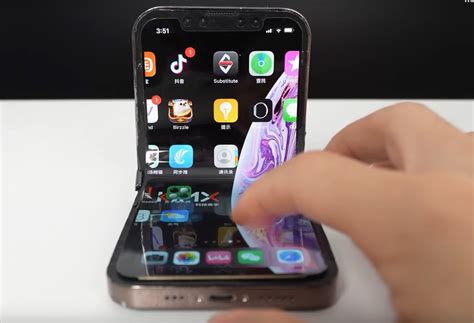 Първият сгъваем iPhone е любителски проект - Новини | Mobile Bulgaria