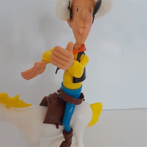 Lot 6 Figurines Plastique Lucky Luke Les Daltons Et Jolly Jumper