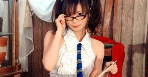 Shoko Nakagawa lanza concurso de cosplay mundial por su 10° aniversario