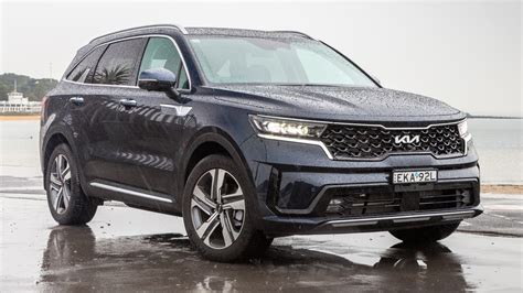 Kia Sorento, Hyundai Santa Fe to adopt plug-in hybrid tech with 100km ...