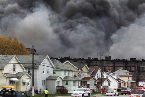 Fire Engulfs Former Bethlehem Steel Factory In New York The New York