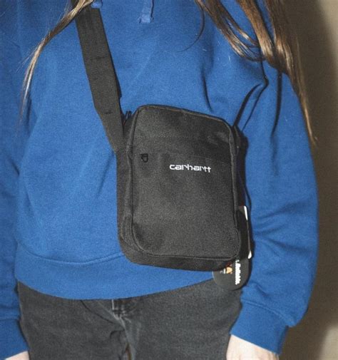 Мессенджер carhartt сумка через плечо — цена 599 грн в каталоге Сумки ...