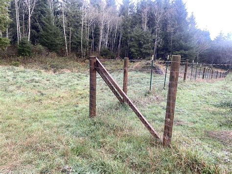 How To Build Field Fence Corners Storables